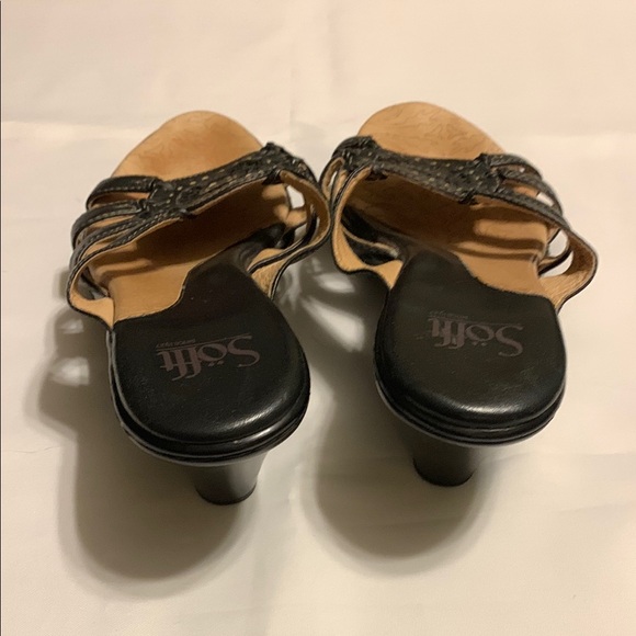 Women's Black Sandals - Picture 3 of 9